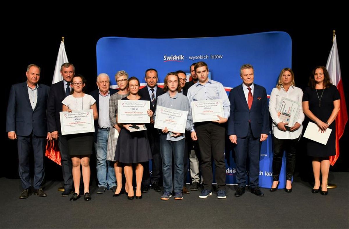 Stypendia Burmistrza Świdnika przyznane. Gala Stypendystów 2019