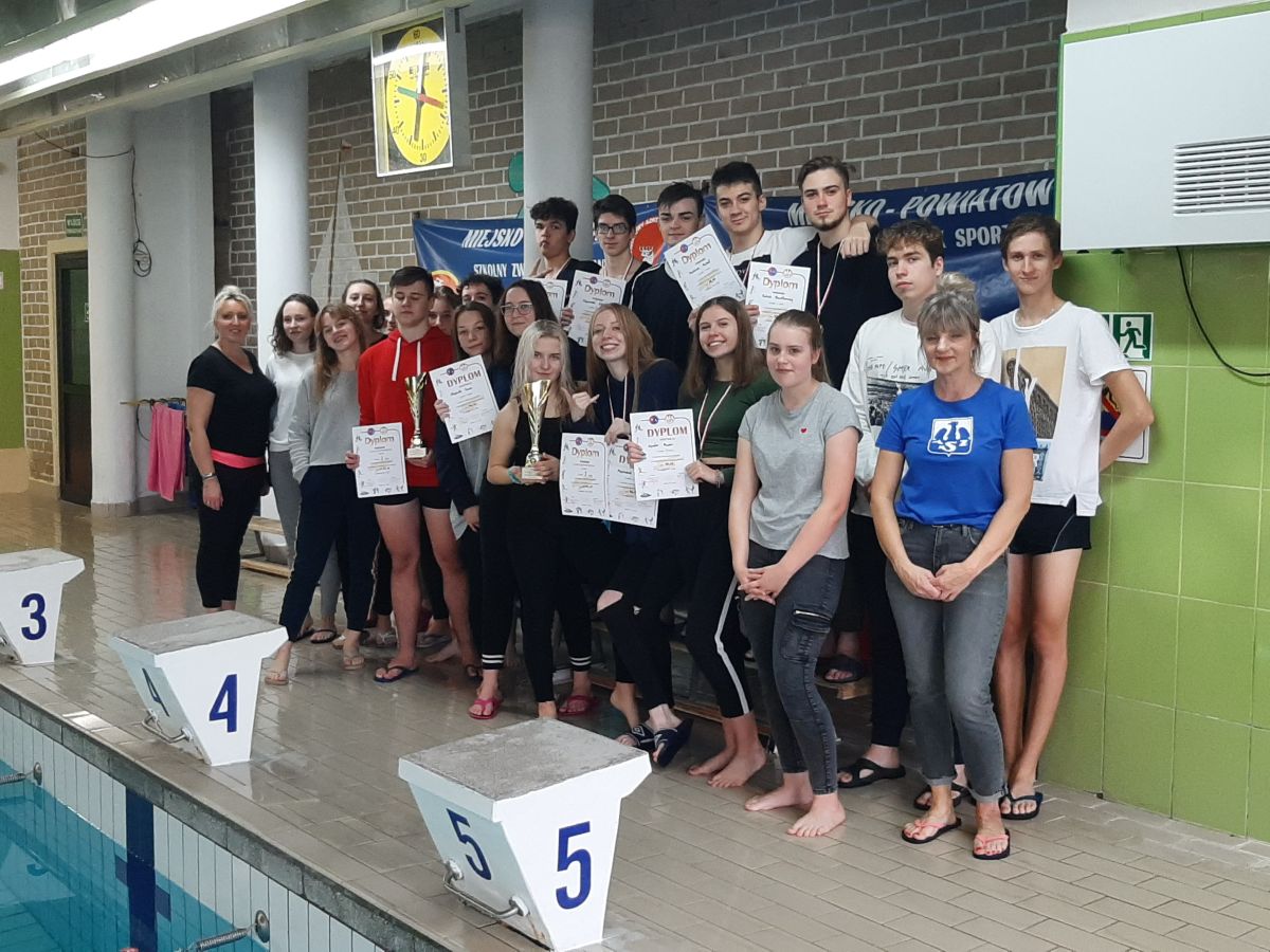 Nasi pływacy z ośmioma złotymi i dwoma srebrnymi medalami!